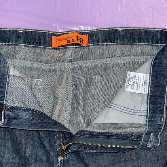 WRANGLER 20X FR Blue Denim Jeans with Orange Label. - Picture 4 of 8